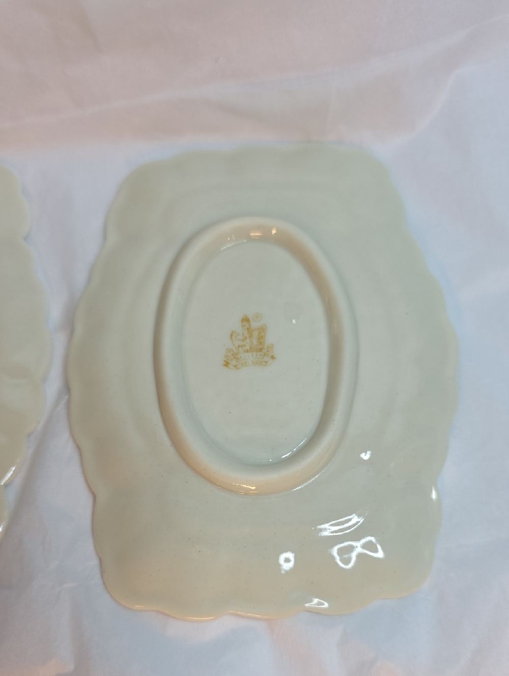 Set Of 2 Vintage Belleek Spider Pin Trays - Picture 6 of 6